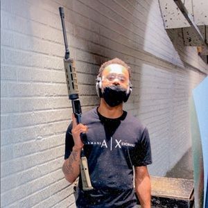 Meet your Posher, Larry